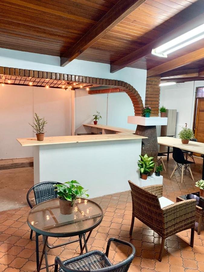 Global House Cr Hostel Backpackers Alajuela Habitacion Compartida 2 Camas Por Habitacion Екстериор снимка