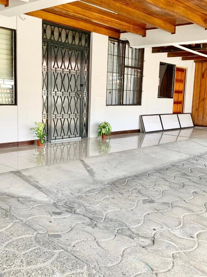 Global House Cr Hostel Backpackers Alajuela Habitacion Compartida 2 Camas Por Habitacion Екстериор снимка